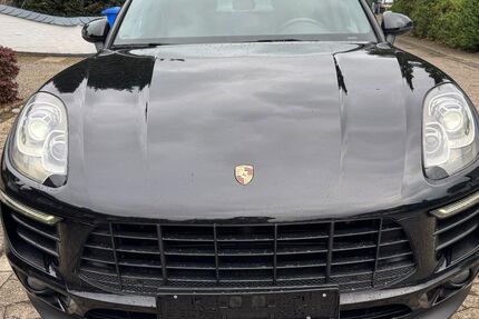 Porsche Macan 302.100 km 20.900 &euro; Ratingen 40885