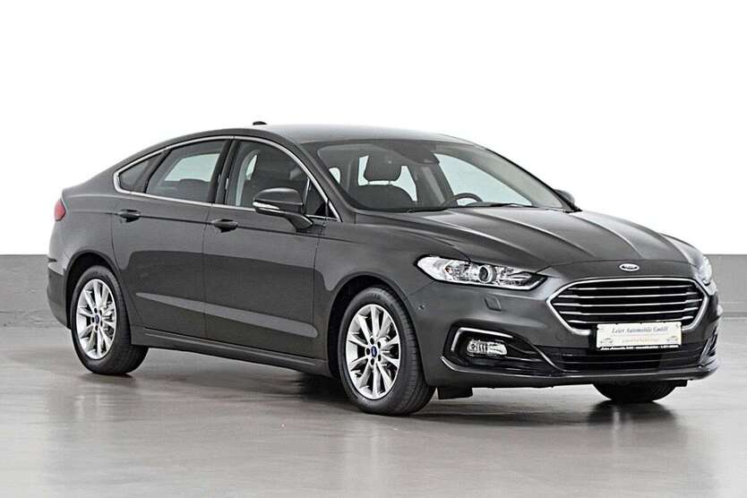 Ford Mondeo 81.176 km 17.900 € Düsseldorf 40597