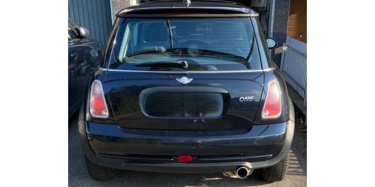 Mini ONE 188.922 km 2.399 &euro; Bergisch Gladbach 51467