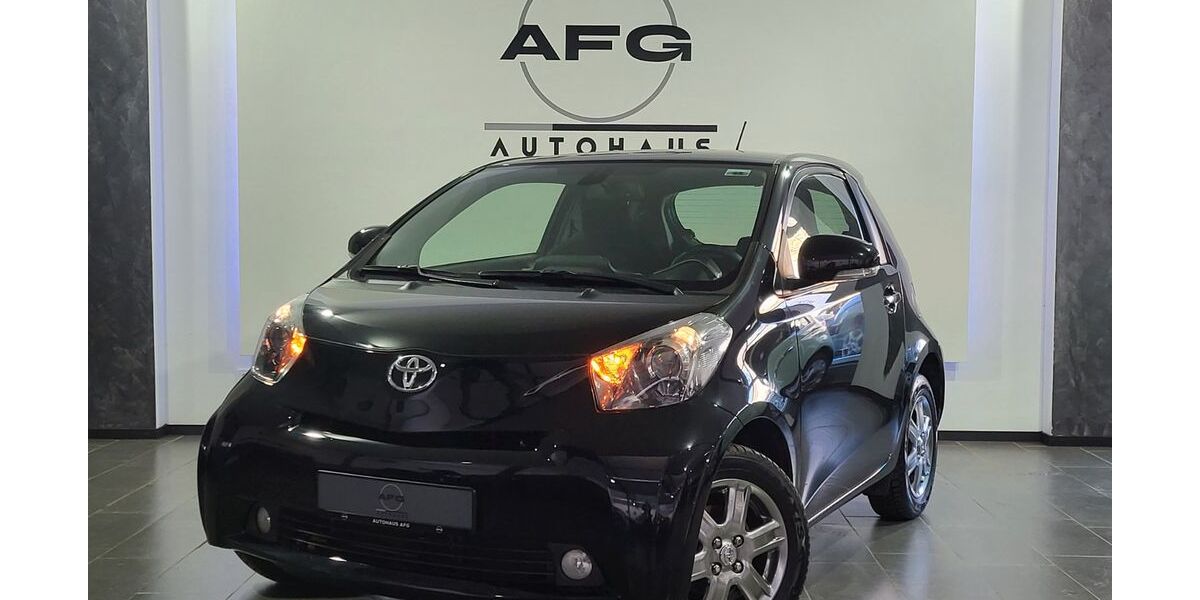 Toyota IQ 85.563 km 9.995 &euro; Wuppertal 42285
