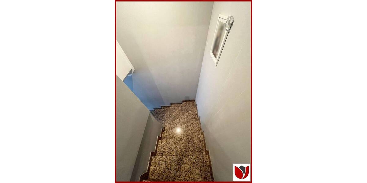 Haushälfte A - Stellplatz – Nähe Zentrum Solingen-Gräfrath – Effizienzklasse A 3 zimmer