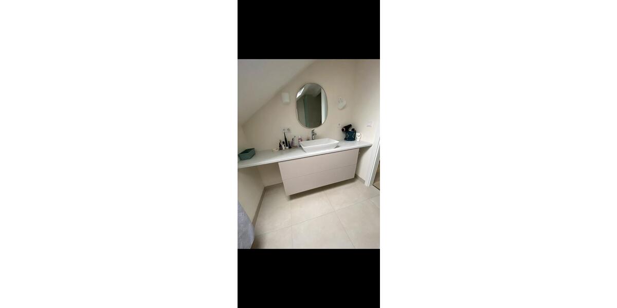 Dachgeschoßwohnung Ratingen Tiefenbroich - 2 Zimmer, 57 m&sup2;, 199.000&euro; | Angebot:26634598