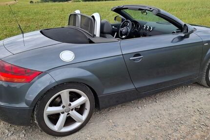 Audi TT 150.000 km 7.999 € Odenthal 51519