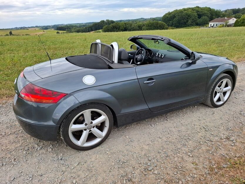 Audi TT 150.000 km 7.999 € Odenthal 51519
