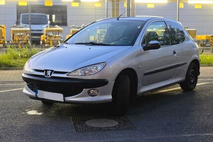 Peugeot 206 174.000 km 1.700 &euro; Düsseldorf 40547
