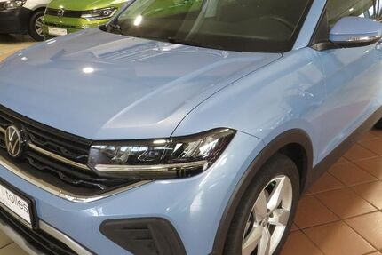 VW T-Cross 9.072 km 21.945 € Neuss 41469