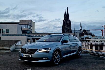 Skoda Superb 117.000 km 23.400 &euro; Köln 50829