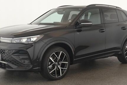 VW Tiguan 17.500 km 45.584 &euro; Neuss 41464