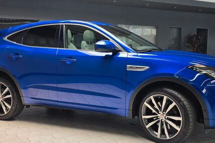 Jaguar E-Pace 106.723 km 19.790 &euro; Hilden 40721