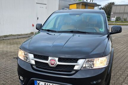 Fiat Freemont 220.000 km 8.450 &euro; Köln 51149