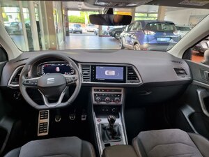 Ateca FR Schiebedach digital Anzeige PDC Kamera