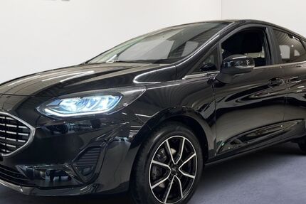 Ford Fiesta 56.825 km 13.444 &euro; Düsseldorf 40231