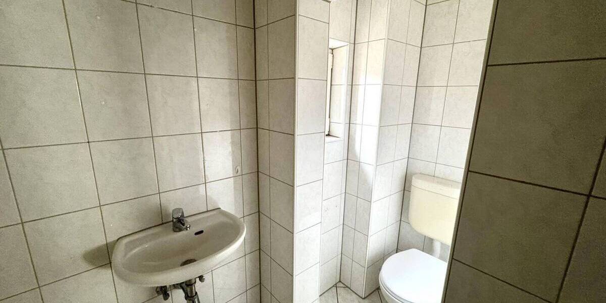 Mehrfamilienhaus, Wohnhaus Leverkusen Bürrig - 6 Zimmer, 159 m&sup2;, 599.000&euro; | Angebot:25926433