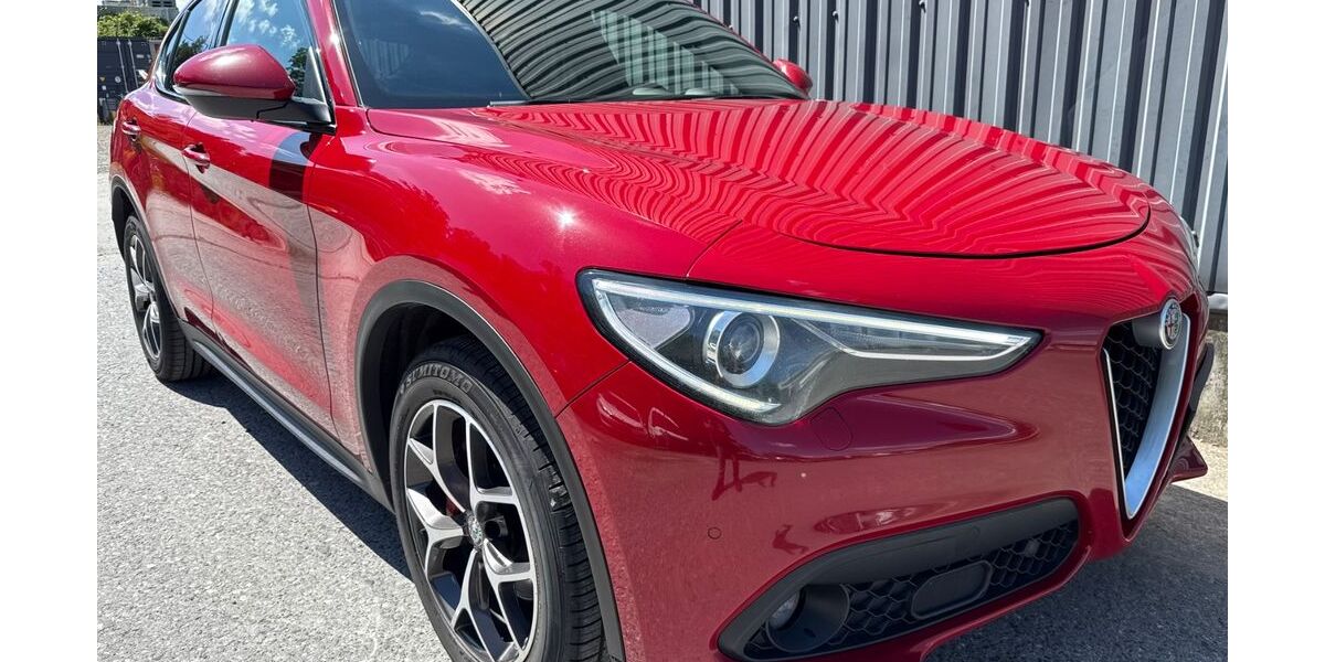 Alfa Romeo Stelvio 323.387 km 11.490 &euro; Bergisch Gladbach 51467