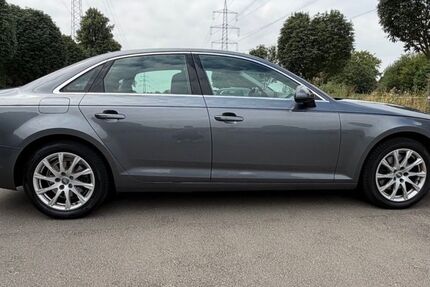 Audi A4 92.815 km 15.900 &euro; Köln 50765