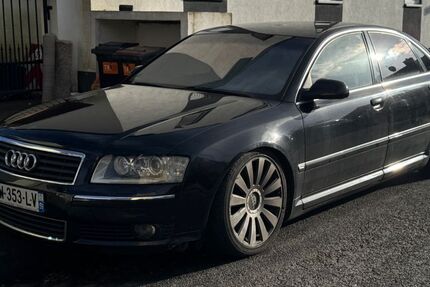 Audi A8 260.000 km 4.499 &euro; Remscheid 42859