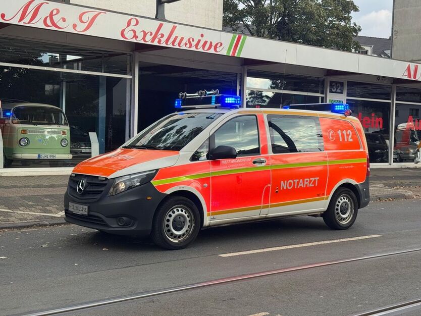Mercedes-Benz Vito 150.000 km 14.500 € Düsseldorf (Unterrath) 40468