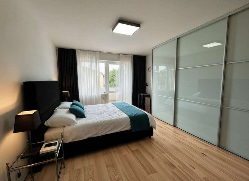 Wohnung zum Kaufen in Düsseldorf 329.900 € 89.38 m²