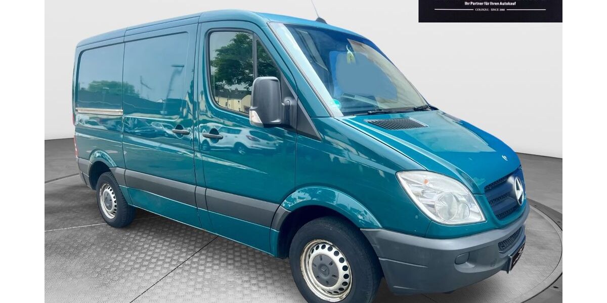 Mercedes-Benz Sprinter 304.000 km 8.990 &euro; Köln 51067