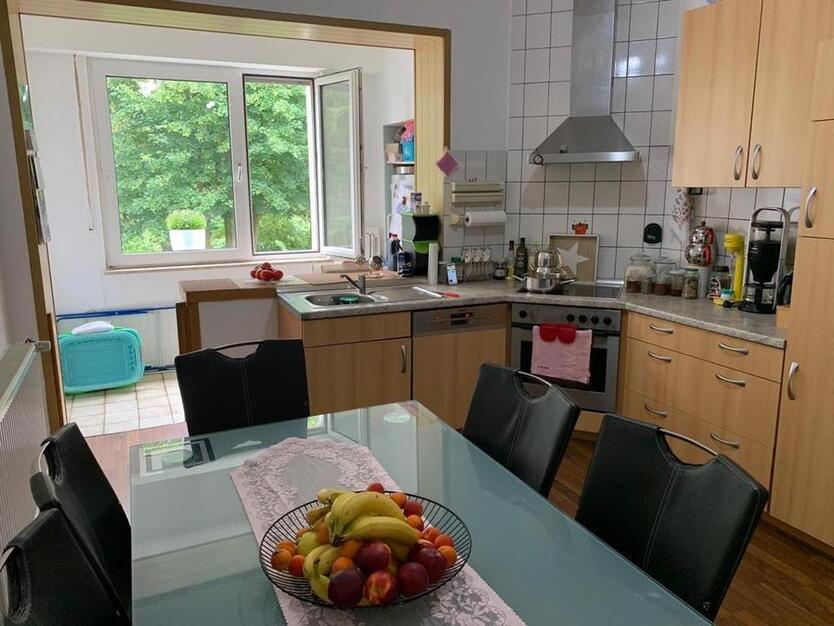 Mehrfamilienhaus mit 5 Wohneinheiten und Garten
