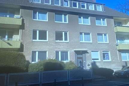 Wohnung Remscheid - 3 Zimmer, 81 m&sup2;, 680&euro; | Angebot:27650577