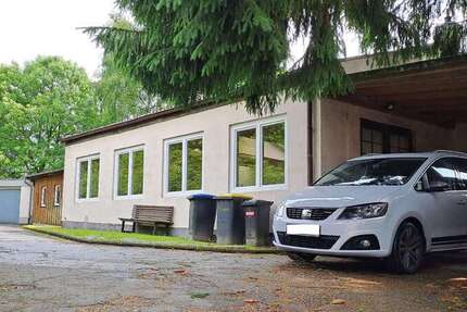 Halle in Solingen 1.100 € 129 m²