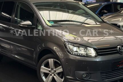 VW Touran 92.334 km 14.599 &euro; Radevormwald 42477