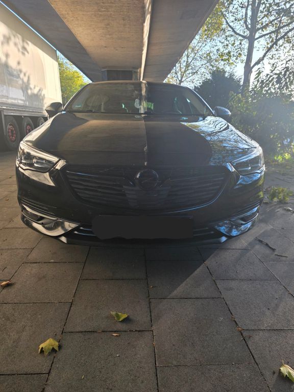 Opel Insignia 180.000 km 13.610 € Köln 50737