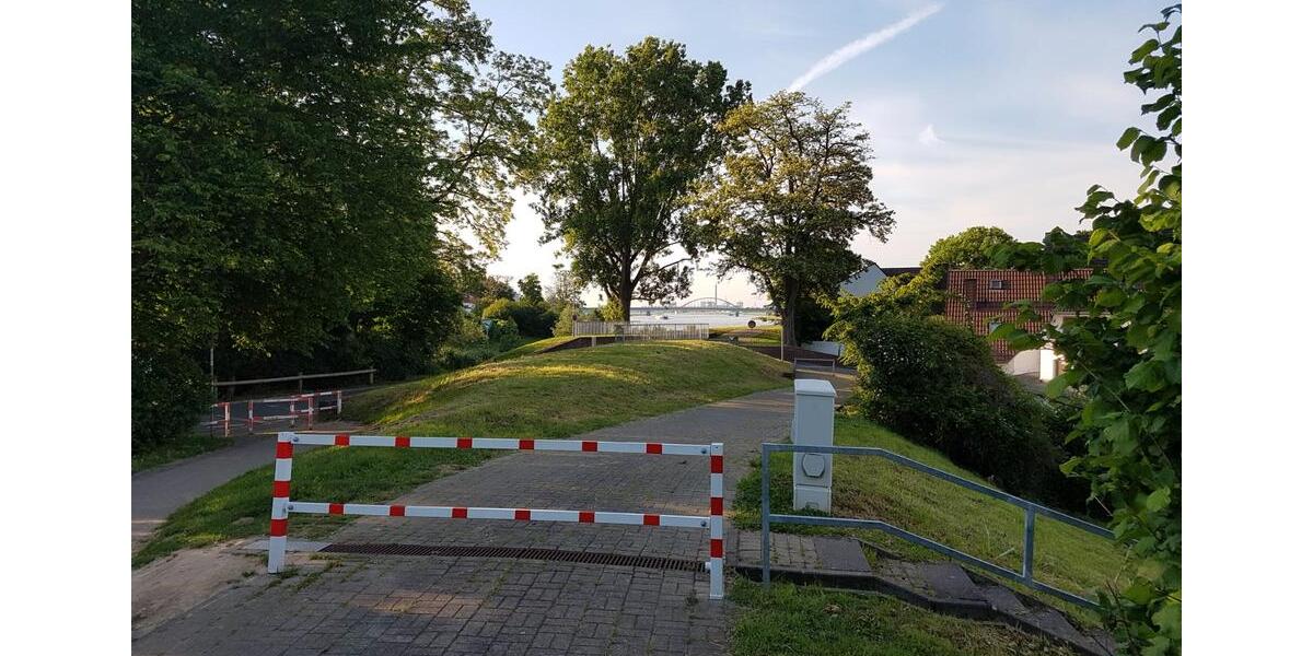 Etagenwohnung Neuss Gnadental - 2 Zimmer, 60 m&sup2;, 1.290&euro; | Angebot:27605491