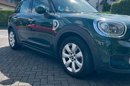 Mini Countryman SE (Cooper) 77.558 km 15.499 &euro; Köln 51061