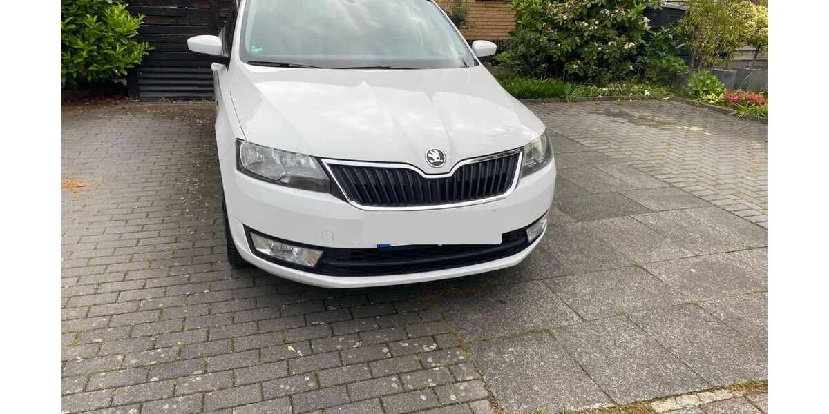 Skoda Rapid 123.500 km 6.500 &euro; Neuss 41466