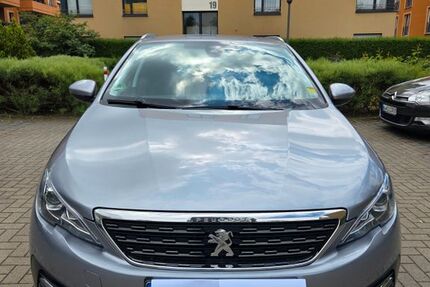 Peugeot 308 116.000 km 13.450 &euro; Köln 51107