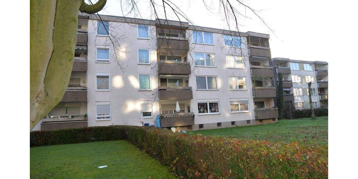 Etagenwohnung Köln Neubrück - 4 Zimmer, 93 m&sup2;, 229.000&euro; | Angebot:24206252