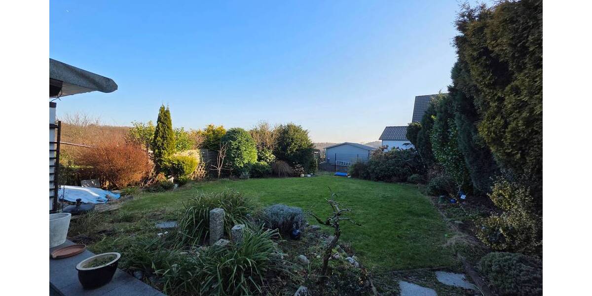 Doppelhaushälfte Velbert Kostenberg - 9 Zimmer, 259 m&sup2;, 650.000&euro; | Angebot:19426827