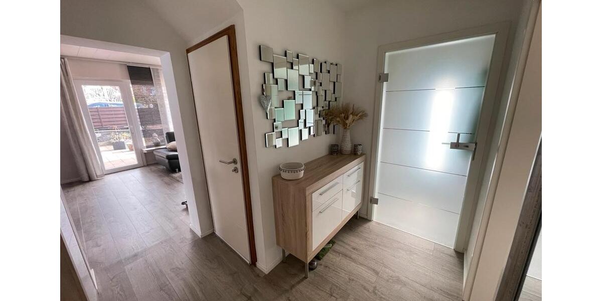 Einfamilienhaus Solingen Central - 5 Zimmer, 161 m&sup2;, 750.000&euro; | Angebot:25647817