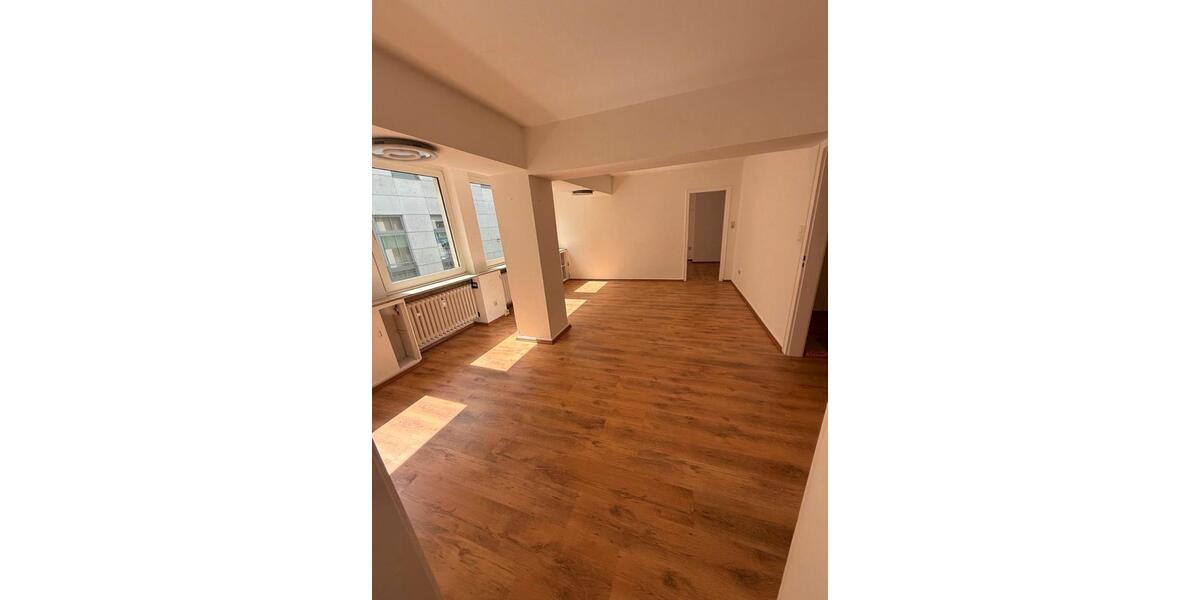Etagenwohnung Wuppertal Elberfeld - 3 Zimmer, 75 m&sup2;, 715&euro; | Angebot:27626962