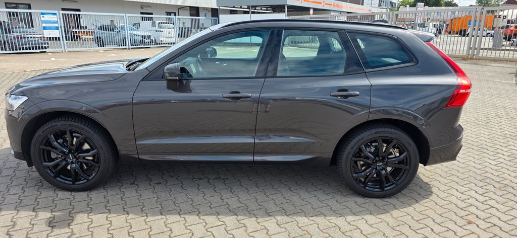 Volvo XC60 31.200 km 33.700 &euro; Düsseldorf Zooviertel 40237