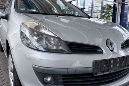 Renault Clio 178.000 km 2.500 &euro; Köln 50997