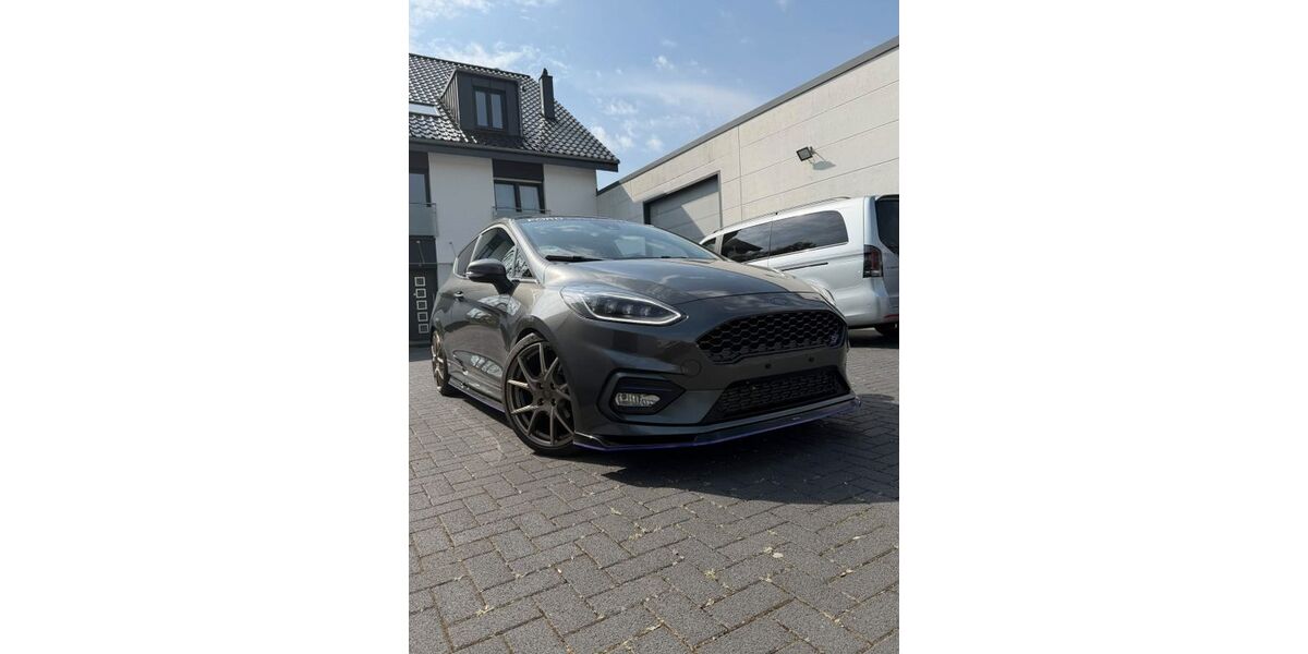 Ford Fiesta 45.500 km 20.000 &euro; Hilden 40724
