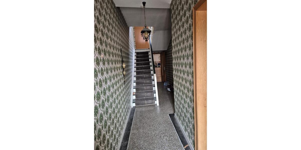 Doppelhaushälfte Neuss Holzheim - 7 Zimmer, 121 m&sup2;, 390.000&euro; | Angebot:24612445