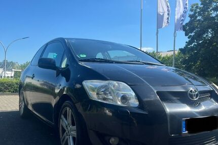 Toyota Auris 291.000 km 1.400 &euro; Bergisch Gladbach 51467