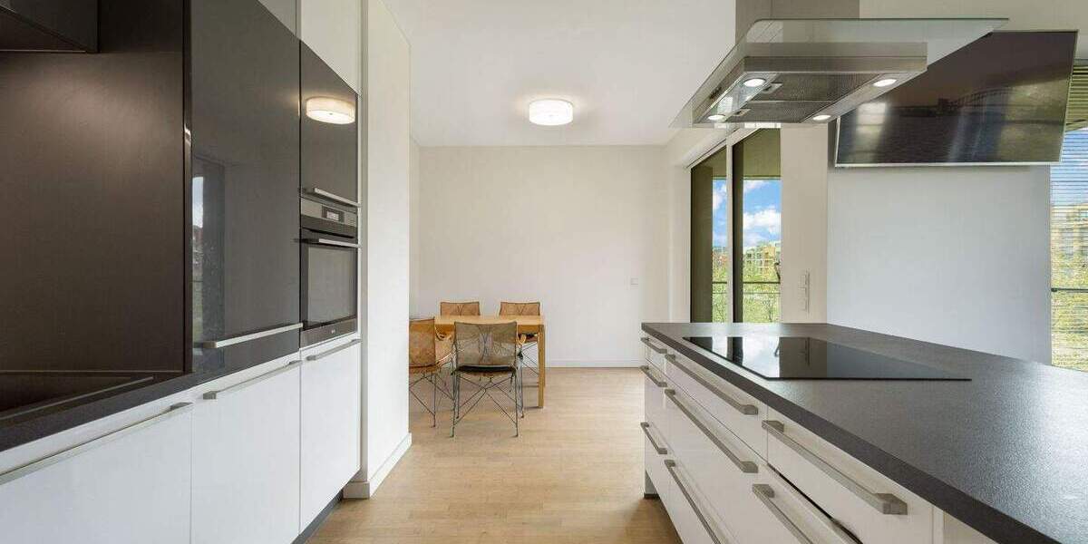 Etagenwohnung Düsseldorf Pempelfort - 3 Zimmer, 99 m&sup2;, 830.000&euro; | Angebot:23950648