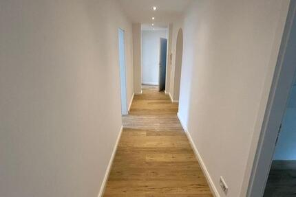 Wohnung Wuppertal Arrenberg - 3 Zimmer, 62 m&sup2;, 805&euro; | Angebot:24687370