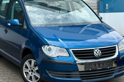 VW Touran 190.000 km 2.198 &euro; Ratingen 40880