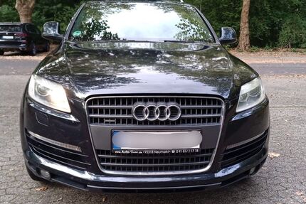 Audi Q7 334.047 km 10.000 € Düsseldorf 40599