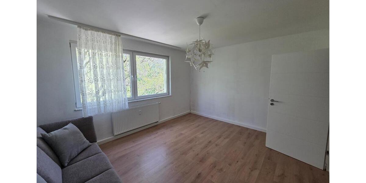 Etagenwohnung Odenthal - 2 Zimmer, 70 m&sup2;, 665&euro; | Angebot:26099098