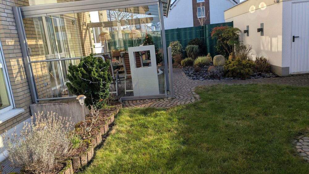 Einfamilienhaus Langenfeld (Rheinland) Reusrath - 6 Zimmer, 157 m&sup2;, 739.000&euro; | Angebot:24733754