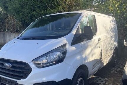Ford Transit Custom 152.000 km 7.850 &euro; Wermelskirchen 42929