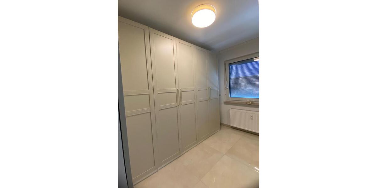 Etagenwohnung Solingen Central - 3 Zimmer, 70 m&sup2;, 1.200&euro; | Angebot:27623743