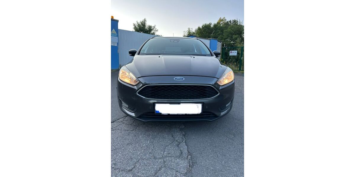 Ford Focus 120.000 km 7.599 &euro; Wuppertal 42327